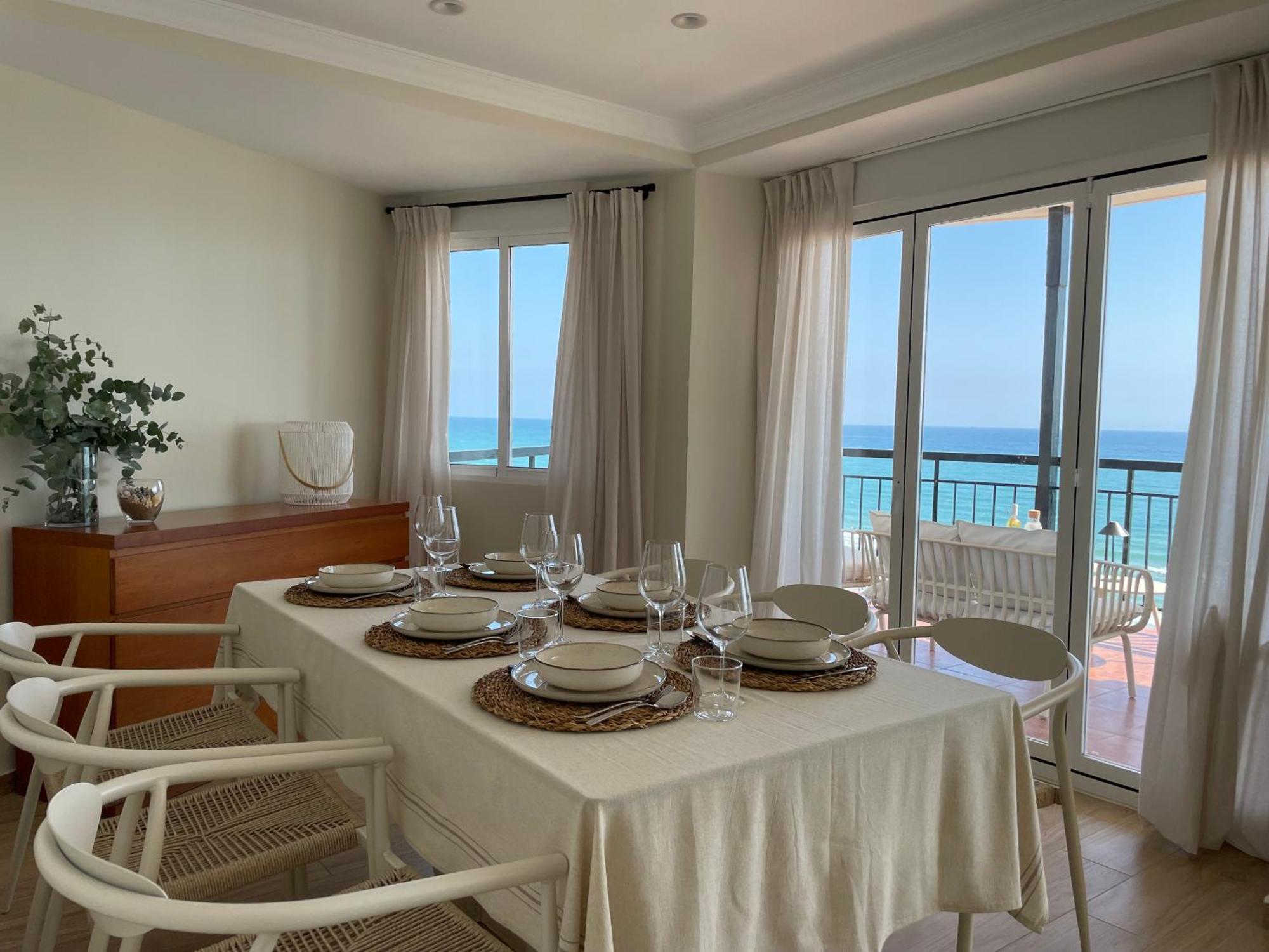 Gandia Boutique Stays - Presidente - Apartamento Premium En Primera Linea De Playa Εξωτερικό φωτογραφία